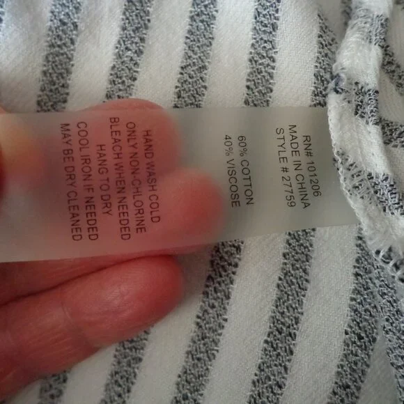 NWOT Soft Surroundings Striped Asymmetrical Tunic L Black/White Button Closure - Picture 14 of 16